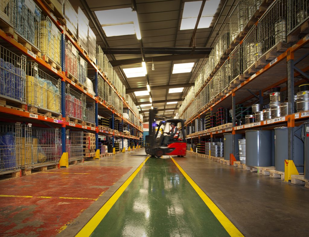 Warehouse Services Managing the Installation Process inotec Barcode